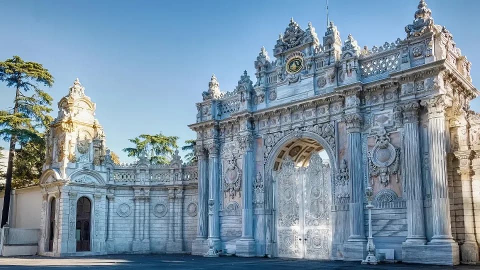 Palacio de Dolmabahçe: Visita Guiada - Image 1